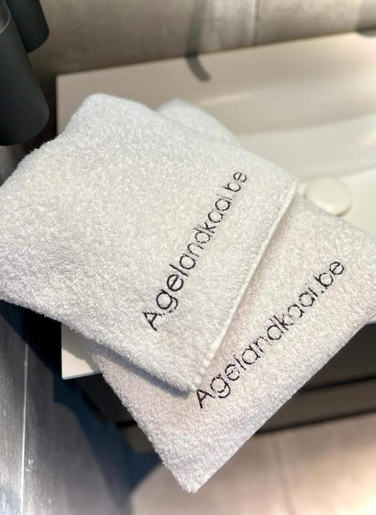 헨트 La Belletage By Agelandkaai Be With Free Parking 아파트 외부 사진